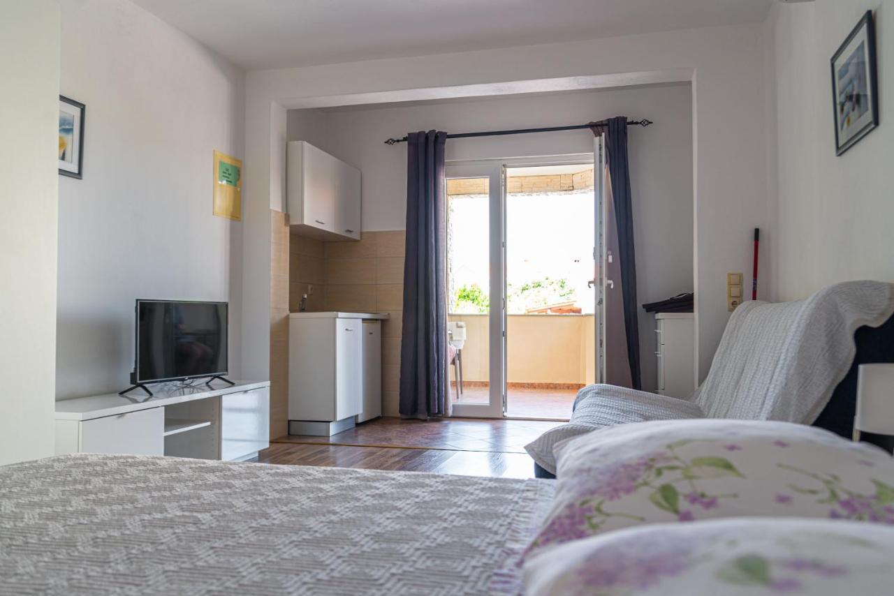 Apartments Kim راب المظهر الخارجي الصورة