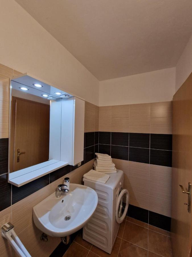 Apartments Kim راب المظهر الخارجي الصورة