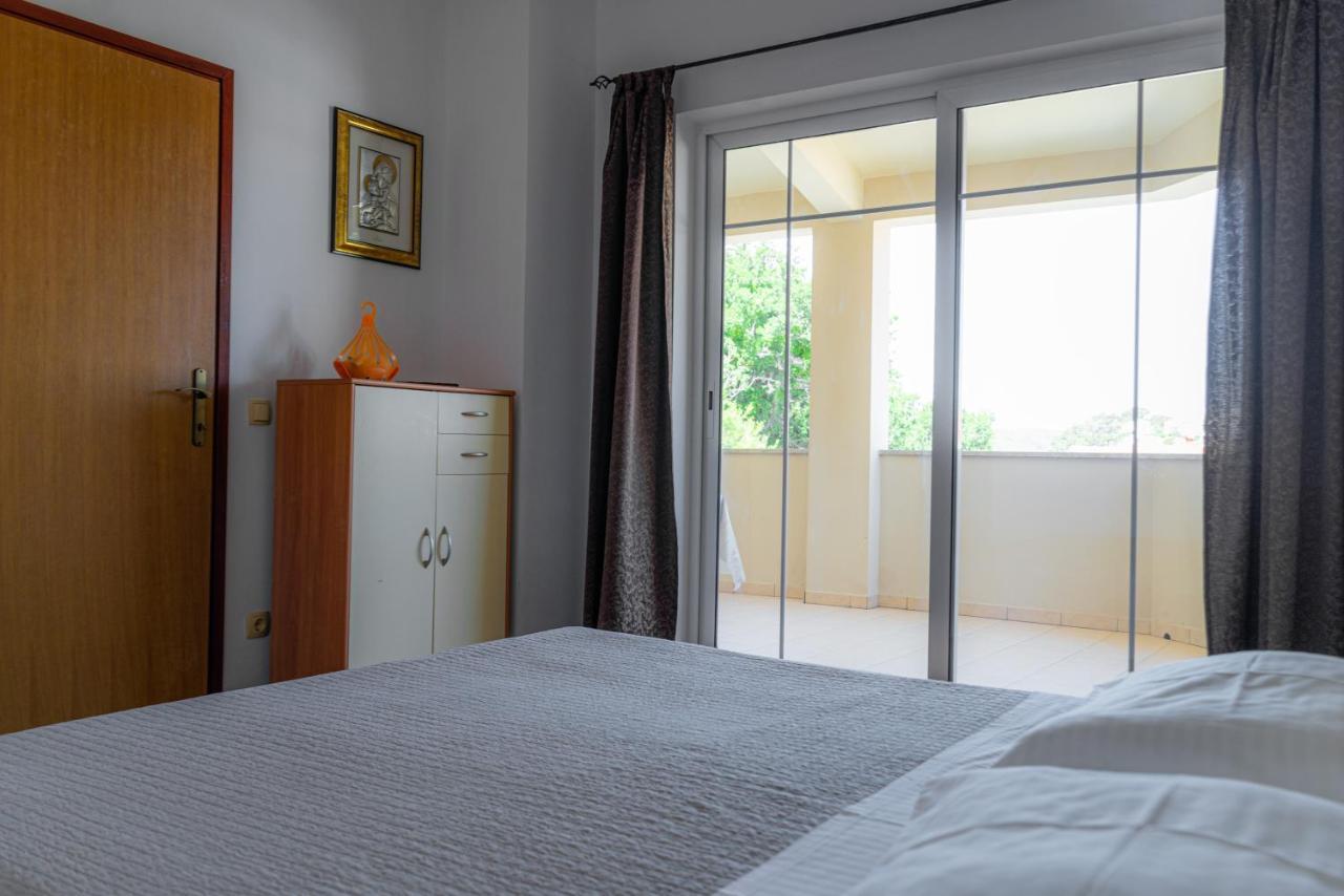 Apartments Kim راب المظهر الخارجي الصورة